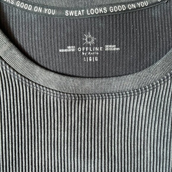 Sports Bra / Crop Top - Picture 4 of 4